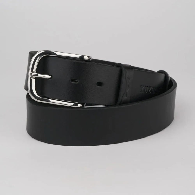 Dynamic buckle leather belt belt